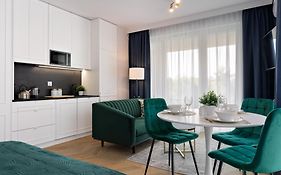 Metropolis Old Town Apartments